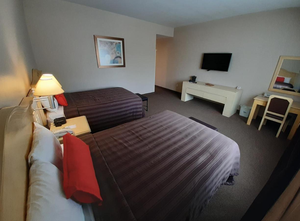 Hotel Real De Minas Bajio León Zewnętrze zdjęcie