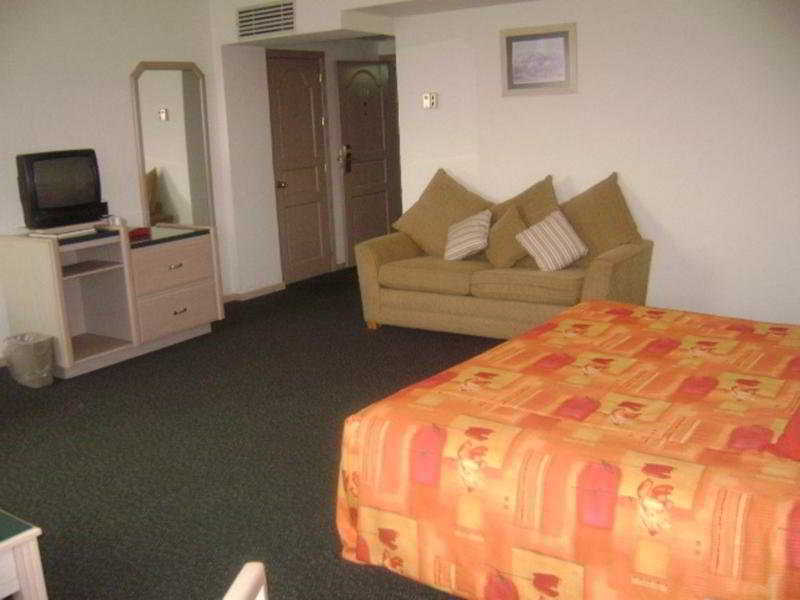 Hotel Real De Minas Bajio León Zewnętrze zdjęcie