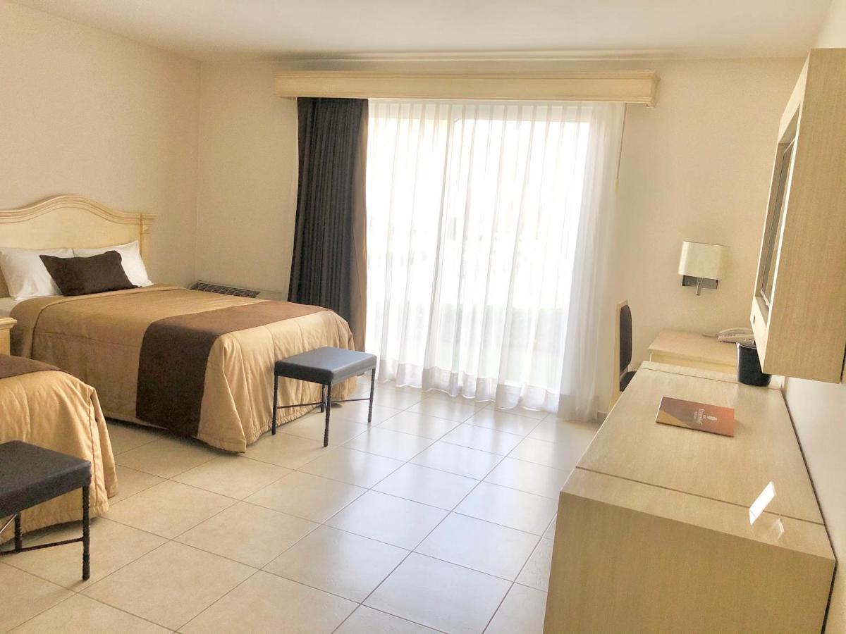 Hotel Real De Minas Bajio León Zewnętrze zdjęcie